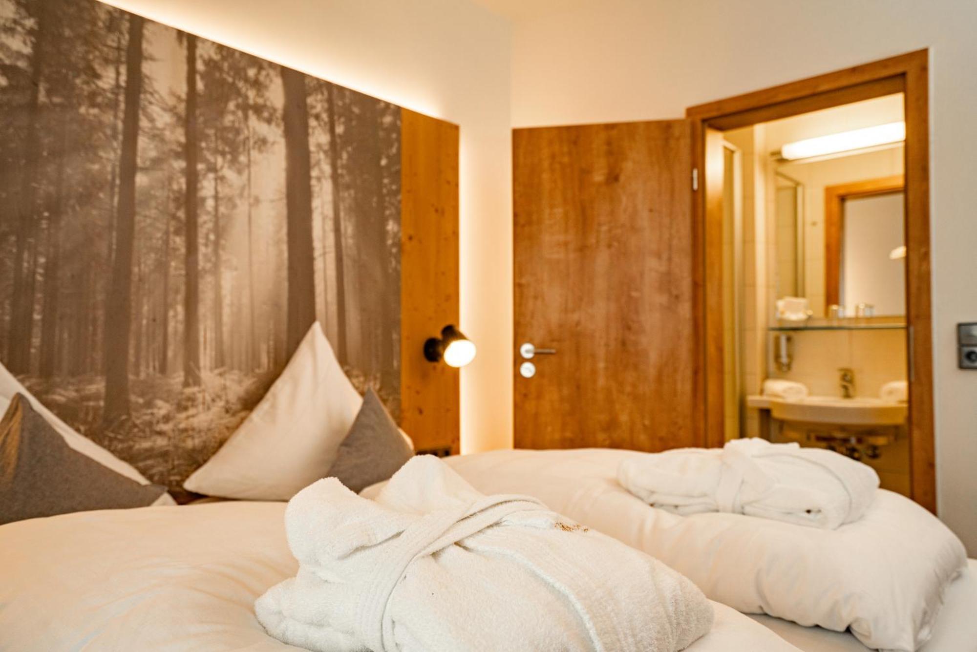 Moehringers Schwarzwald Hotel Bonndorf im Schwarzwald Luaran gambar